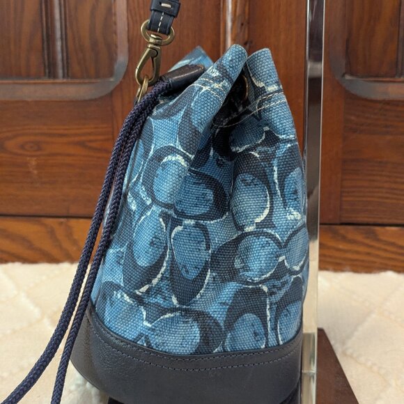 Coach Denim Bucket Mini Wristlet/bag - Picture 4 of 10